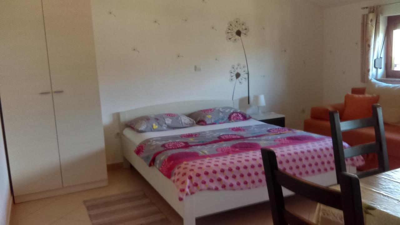 Apartman Snjezana Fažana Exteriér fotografie